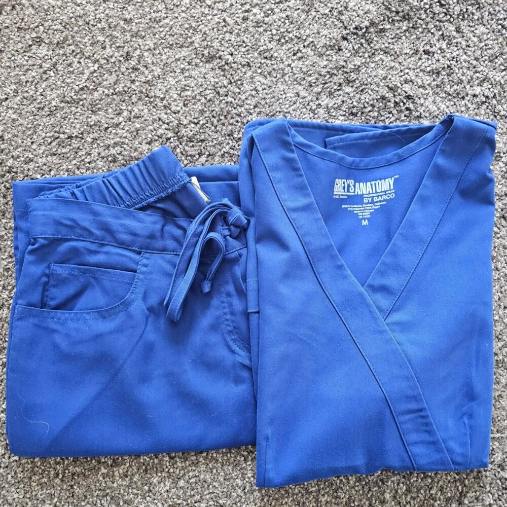 Grey's Anatomy Women's Drawstring Scrub Pant-S, Mock-Wrap Scrub Top-M, Blue